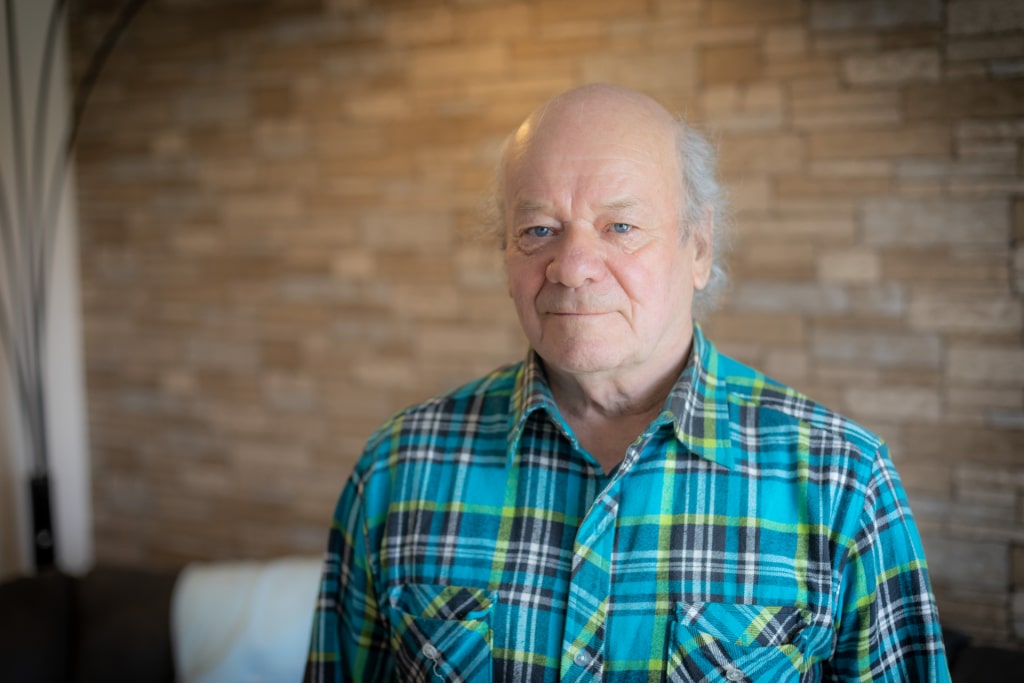 Roger Pelerin artiste graveur de l'île Népawa